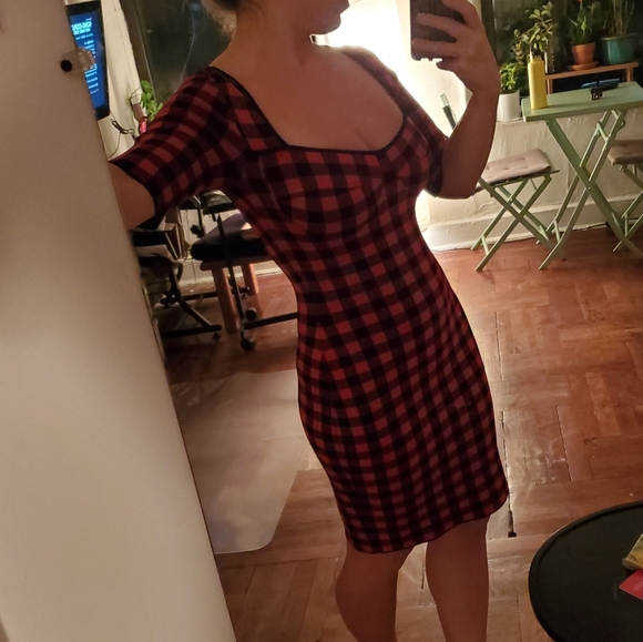 Ronny Kobo Checker Fitted Dress - Picture 6 of 6